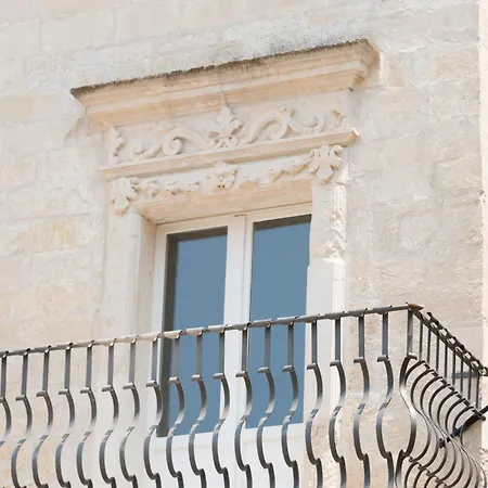 Gatto Bianco La Dimora Storica 3* 莱切