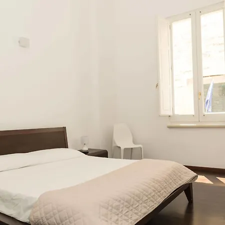 Bed & Breakfast Gatto Bianco La Dimora Storica Lecce