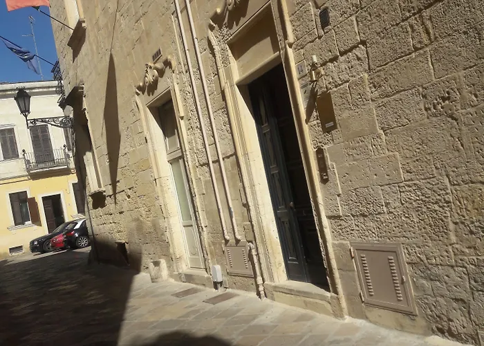 Gatto Bianco La Dimora Storica 3*